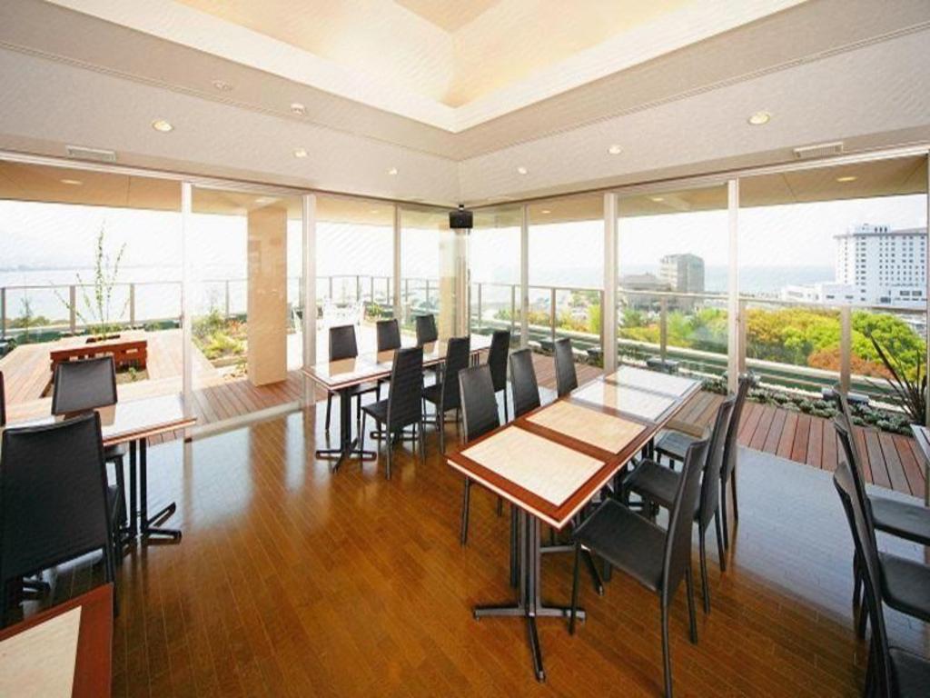 Фото Green Hotel Yes Nagahama Minatokan