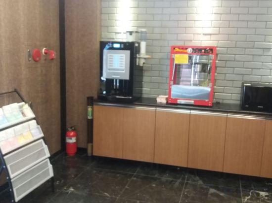 Фото The Stone Bridge Hotel