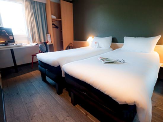 Фото ibis Brest Kergaradec Aéroport