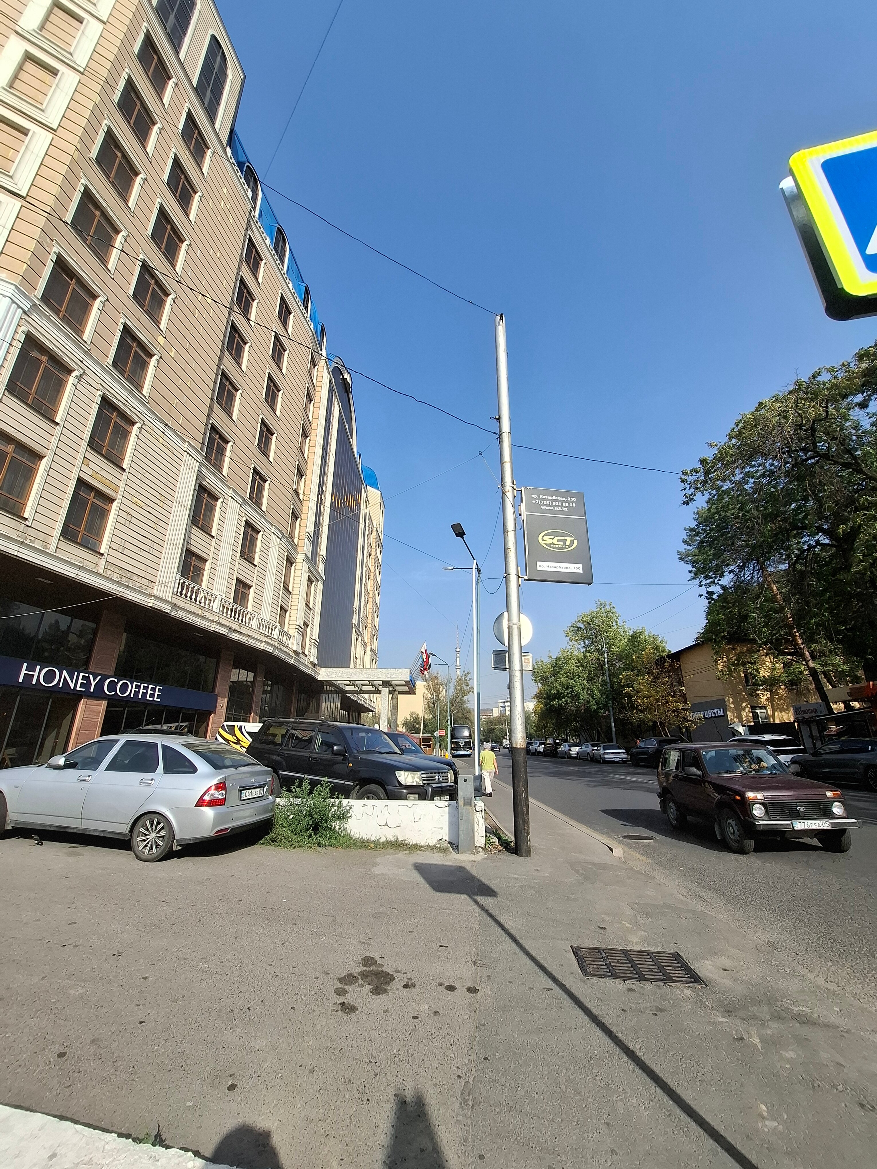 Фото Shera Inn Hotel