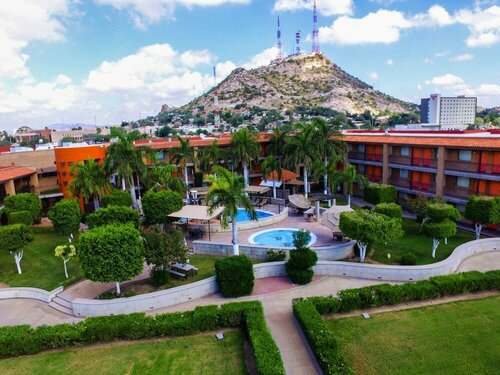 Гостиница Hotel Colonial Hermosillo в Эрмосильо