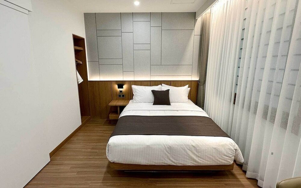Фото Commodore Hotel Pohang