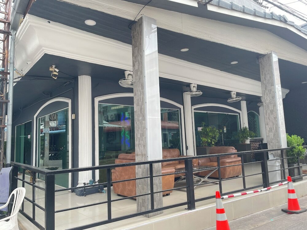 Фото W-9 Hotel
