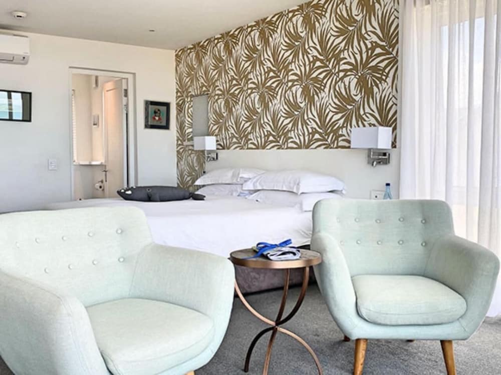 Фото One Marine Drive Boutique Hotel