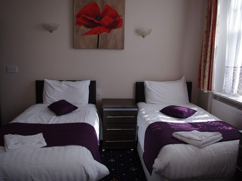 Фото Belmont Hotel