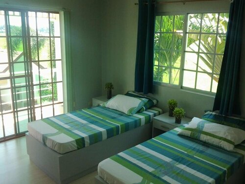 Гостиница Sir Nico Guesthouse and Resort в Провинции Булакан