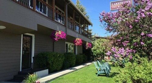 Гостиница Lakeshore Inn & Suites в Штате Аляска