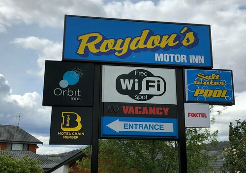 Гостиница Roydons Motor Inn в Тамворте