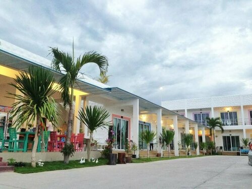 Гостиница Baan Chomjan at Suanphung в Провинции Ратчабури