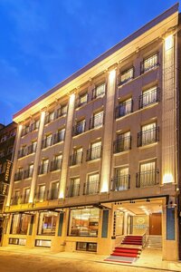 Гостиница Mukarnas Taksim Hotel
