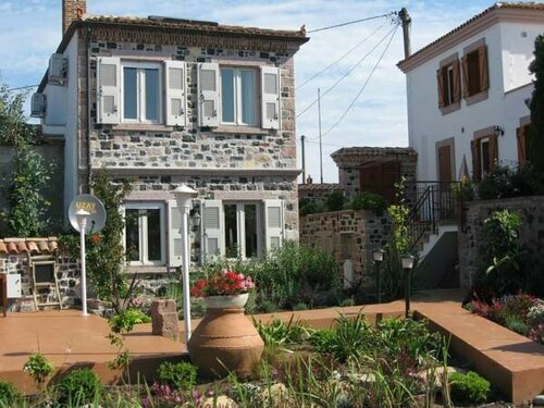 Гостиница Begonvilla Evleri в Айвалыке