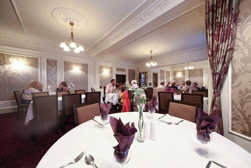 Гостиница The Station Hotel в Области Ангус