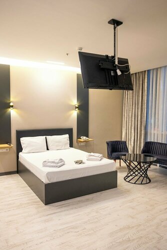 Гостиница Zoom Hotel в Пендике