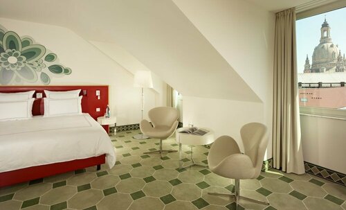 Гостиница Hyperion Hotel Dresden Am Schloss в Дрездене