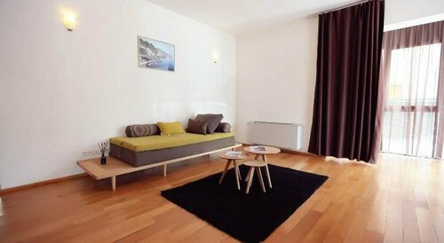 Гостиница Living In Aparthotel в Орадя