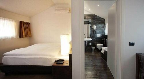 Гостиница Hotel Internazionale Bellinzona в Беллинцоне