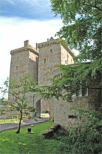 Гостиница Borthwick Castle в Области Мидлотиан