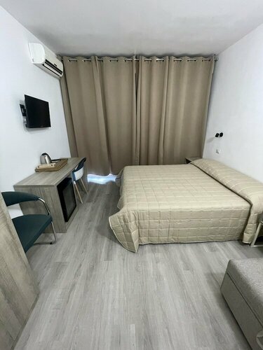 Гостиница Hotel Anna Siena Nord в Монтериджони