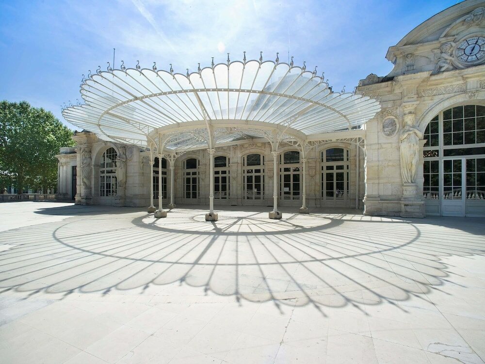 Фото Mercure Vichy Hotel