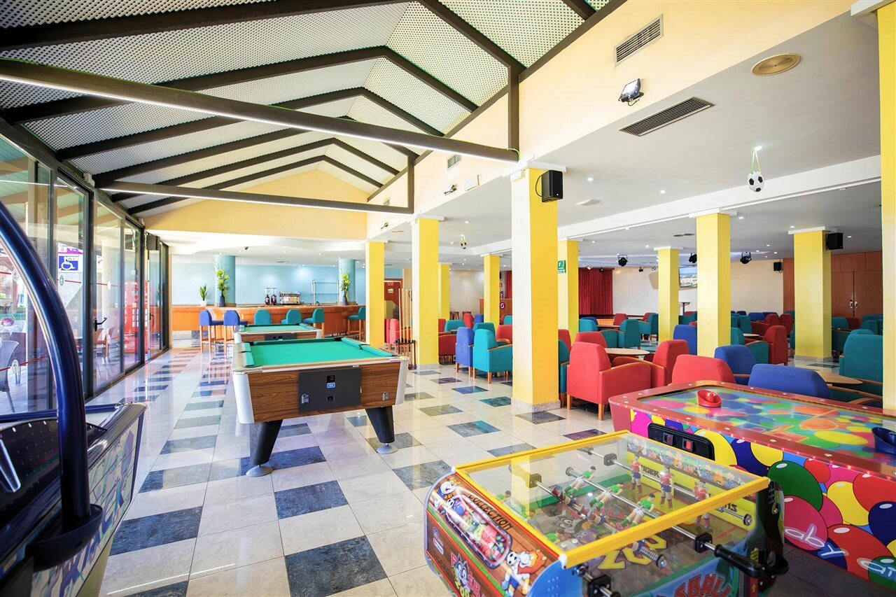 Фото Hotel Servigroup Pueblo Benidorm