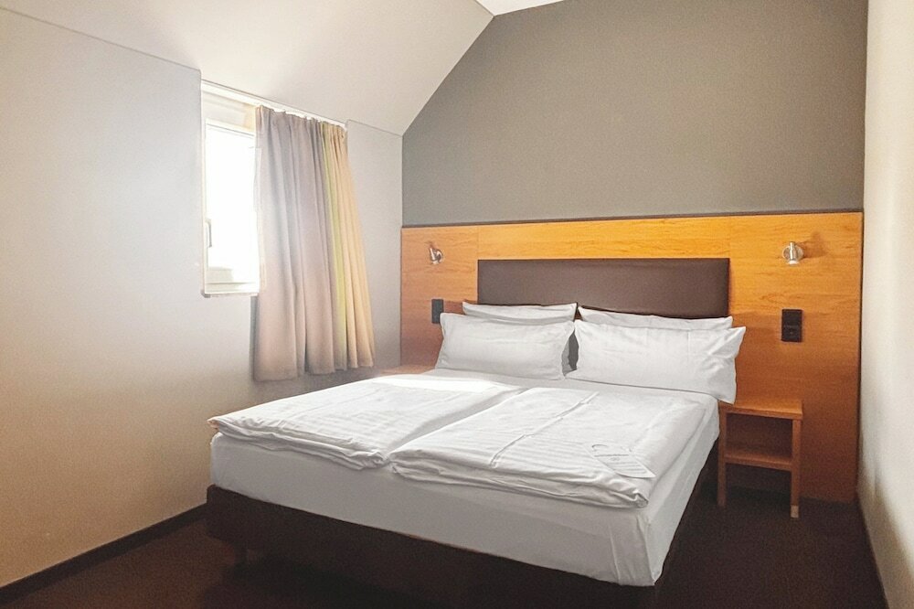 Фото Novum Hotel Bruy