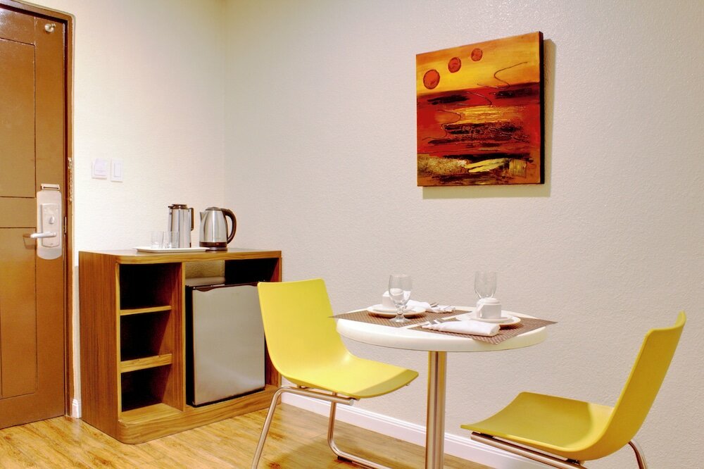 Фото Rothman Hotel