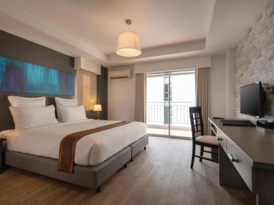 Фото Journeyhub Pattaya Central