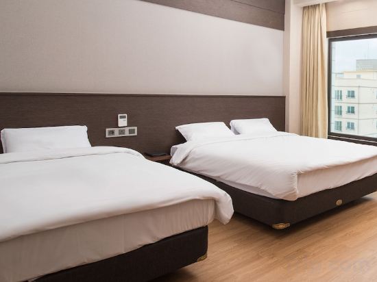 Фото Jeju Palace Hotel