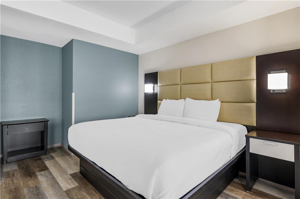 Фото Best Western Plus Jfk Inn & Suites