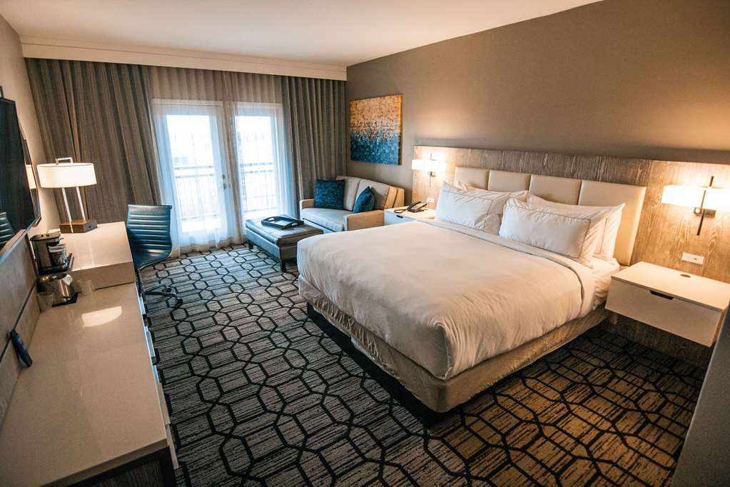 Фото DoubleTree by Hilton Lubbock University Area