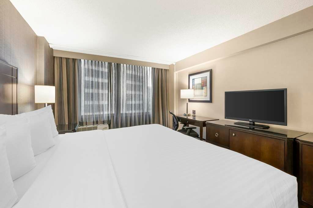 Фото Best Western Grant Park Hotel