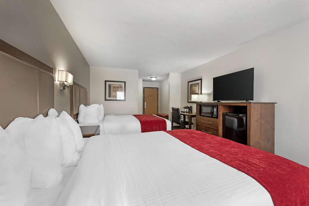 Фото Best Western Plus Eagleridge Inn & Suites