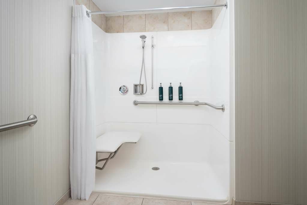 Фото DoubleTree by Hilton Greensboro