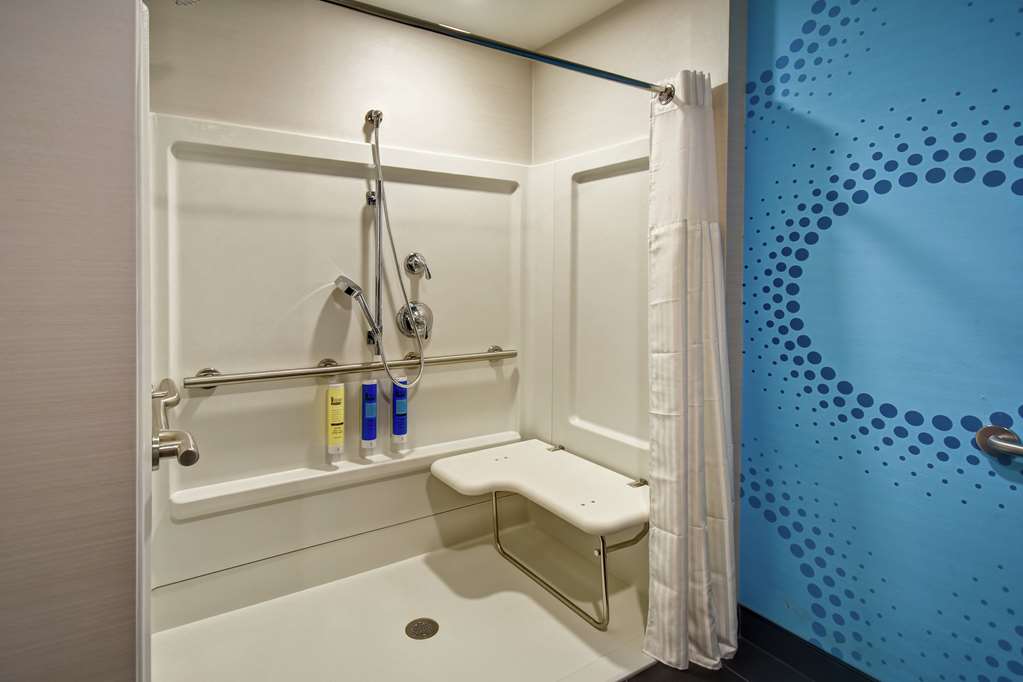 Фото Tru by Hilton Fort Wayne, In