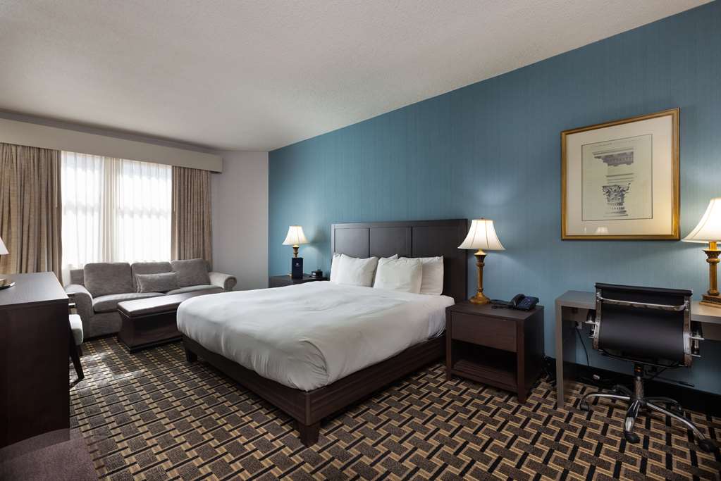 Фото Inn at the Colonnade Baltimore - a DoubleTree by Hilton