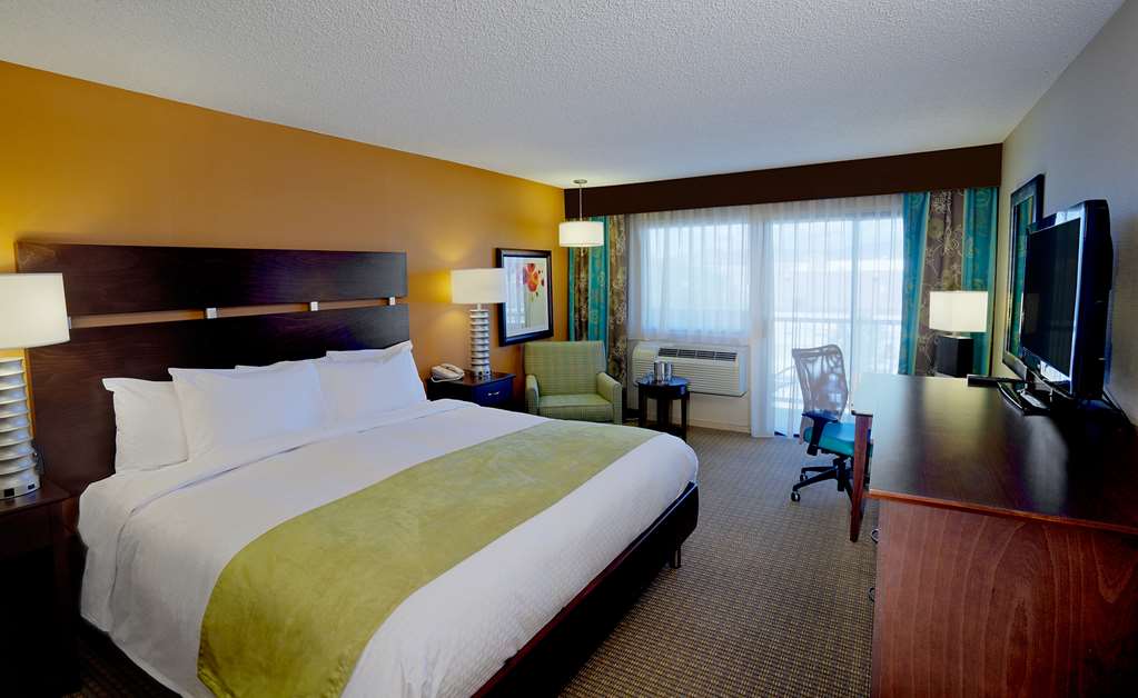 Фото DoubleTree by Hilton Hotel Santa Fe