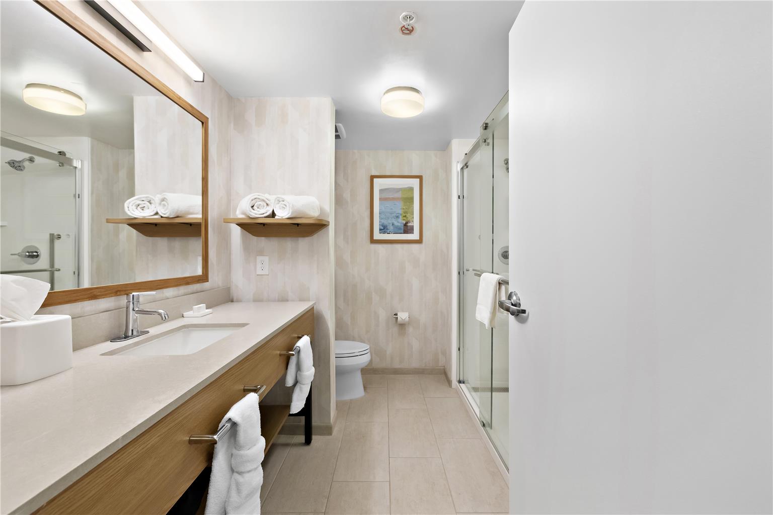 Фото Hampton Inn & Suites Lancaster