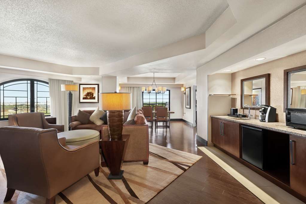 Фото Embassy Suites by Hilton Dallas Dfw Airport North