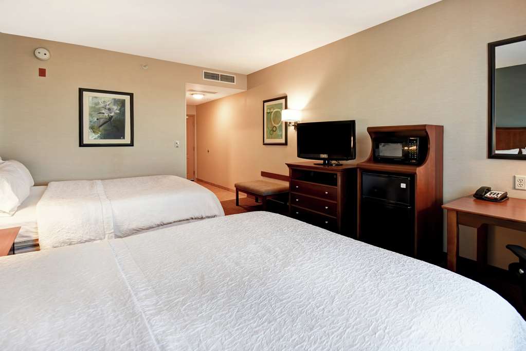 Фото Hampton Inn & Suites Folsom