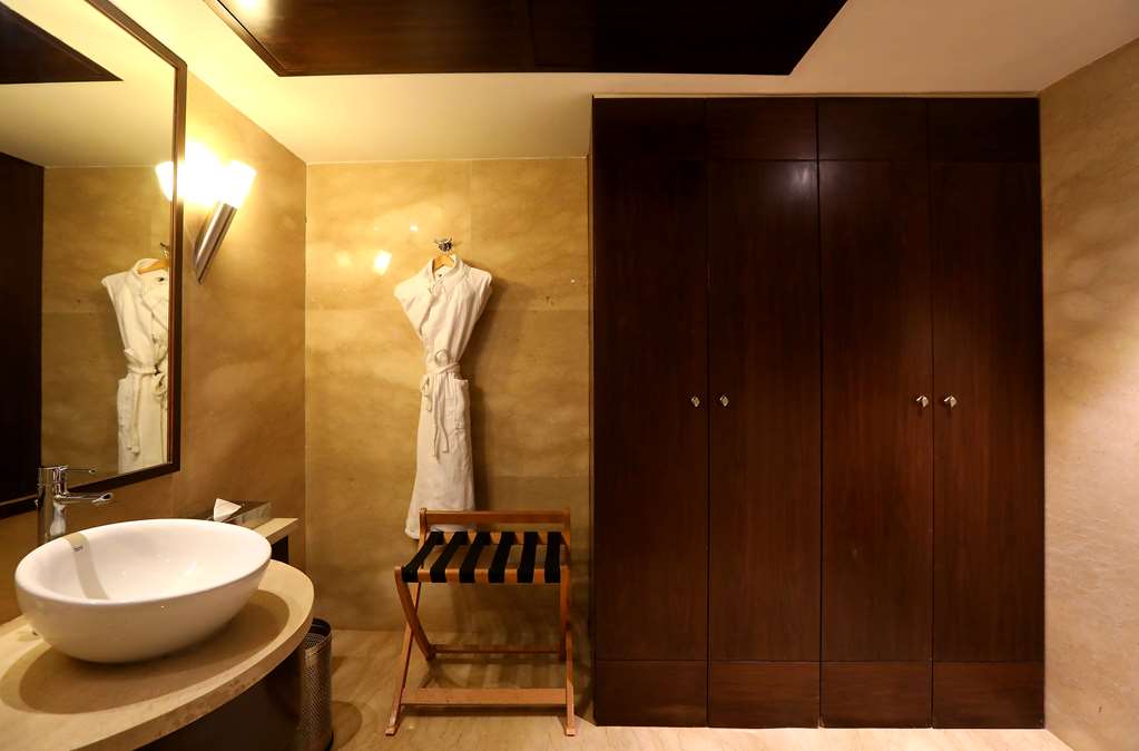 Фото Radisson Blu Hotel Chennai City Centre