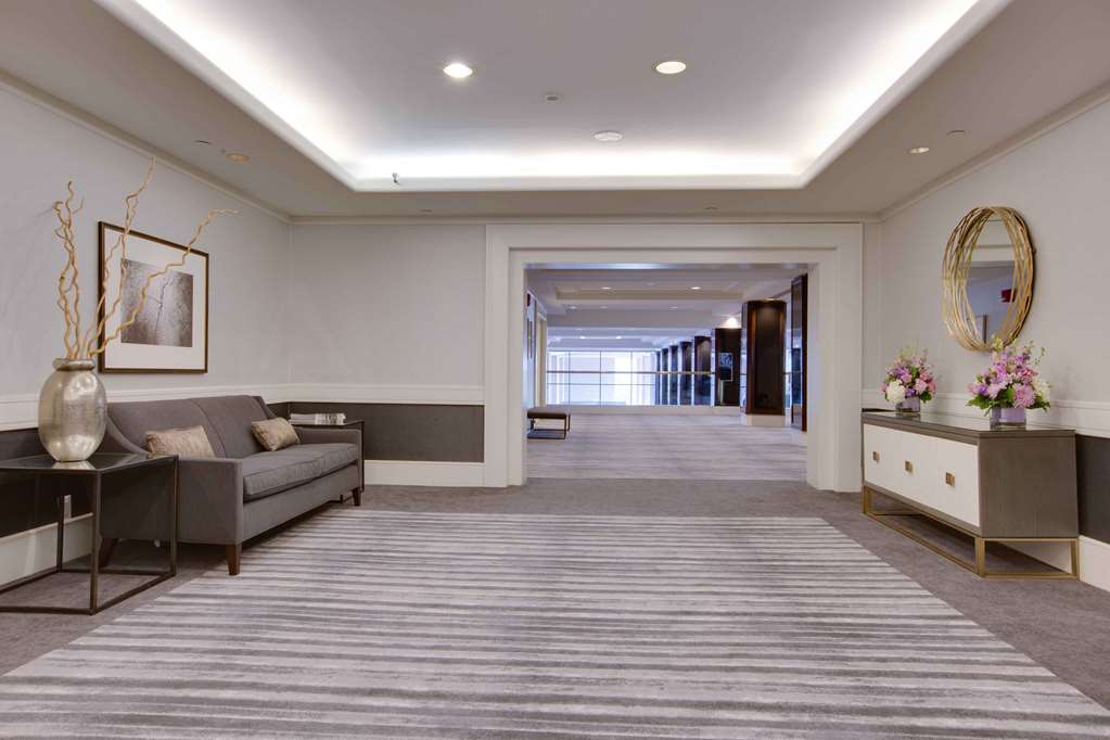 Фото Hilton Newark Airport