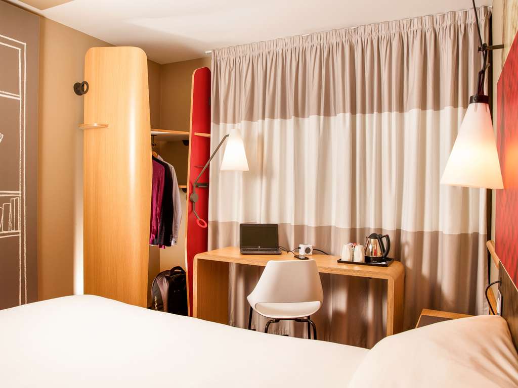 Фото Ibis London City - Shoreditch