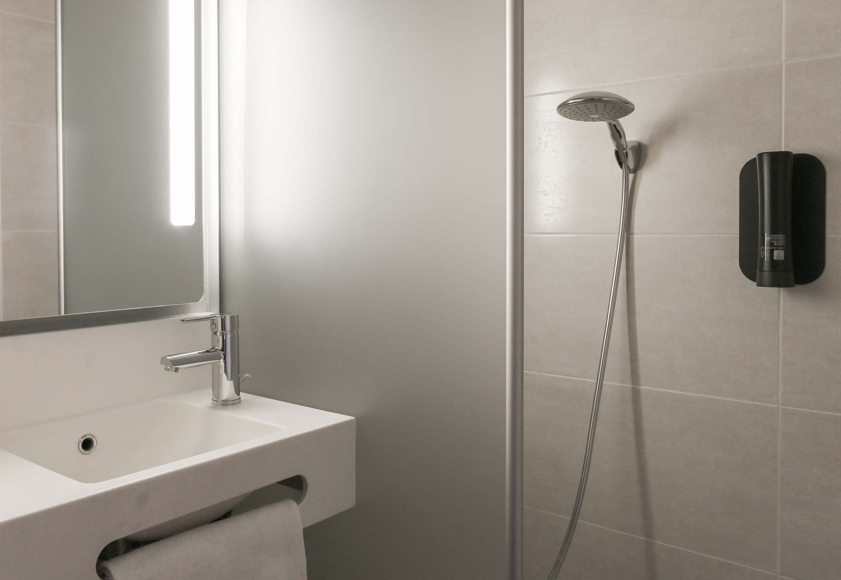 Фото B&B HOTEL Marseille Prado Vélodrome