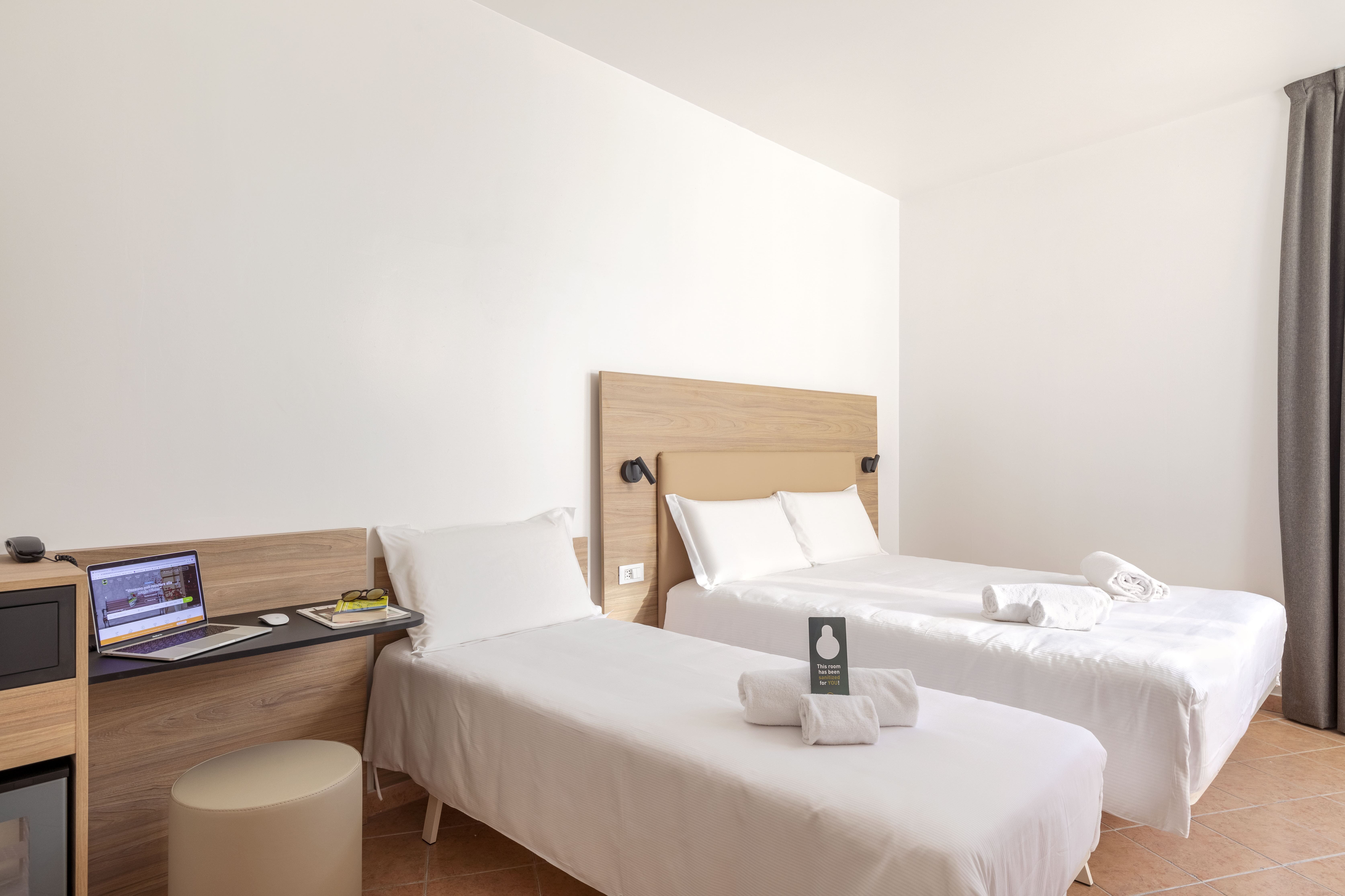 Фото B&b Hotel Pomezia Roma