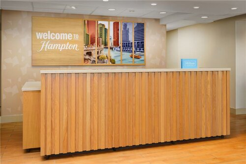 Гостиница Hampton Inn by Hilton Chicago-Midway Airport в Чикаго