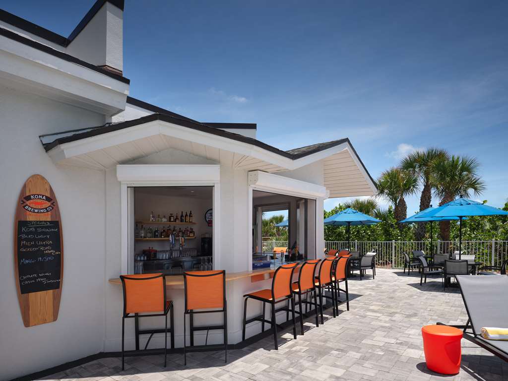 Фото Hilton Garden Inn Cocoa Beach Oceanfront