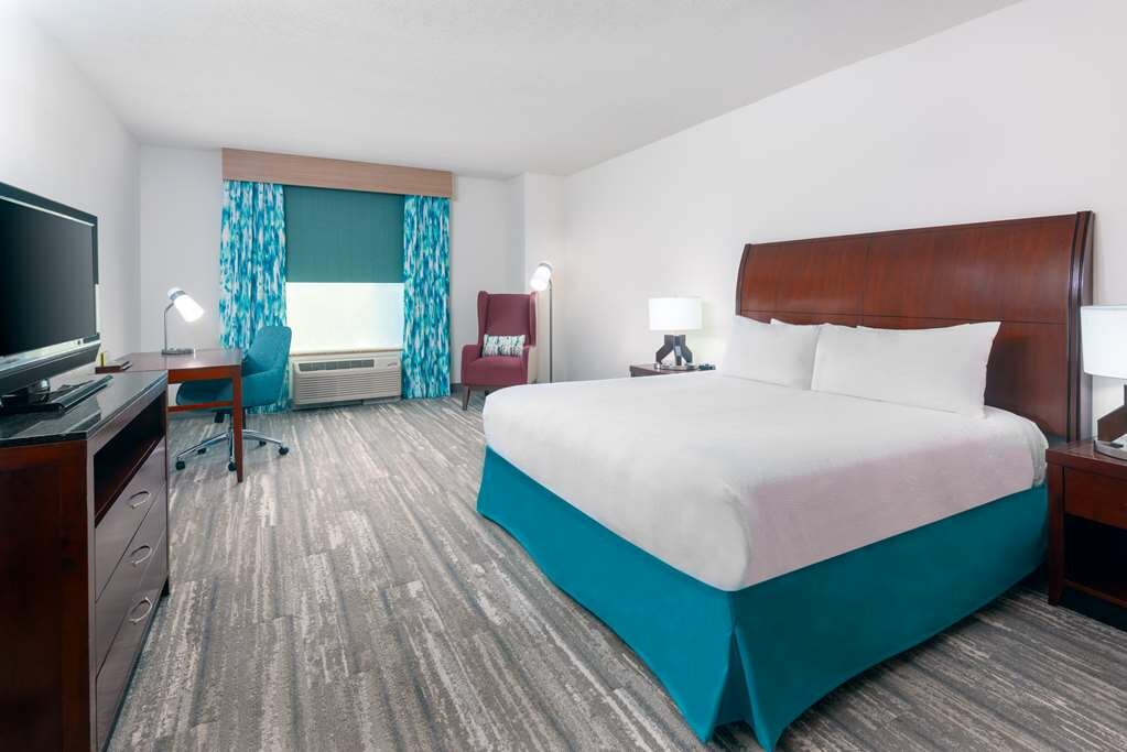 Фото Hilton Garden Inn Tampa/Riverview/Brandon