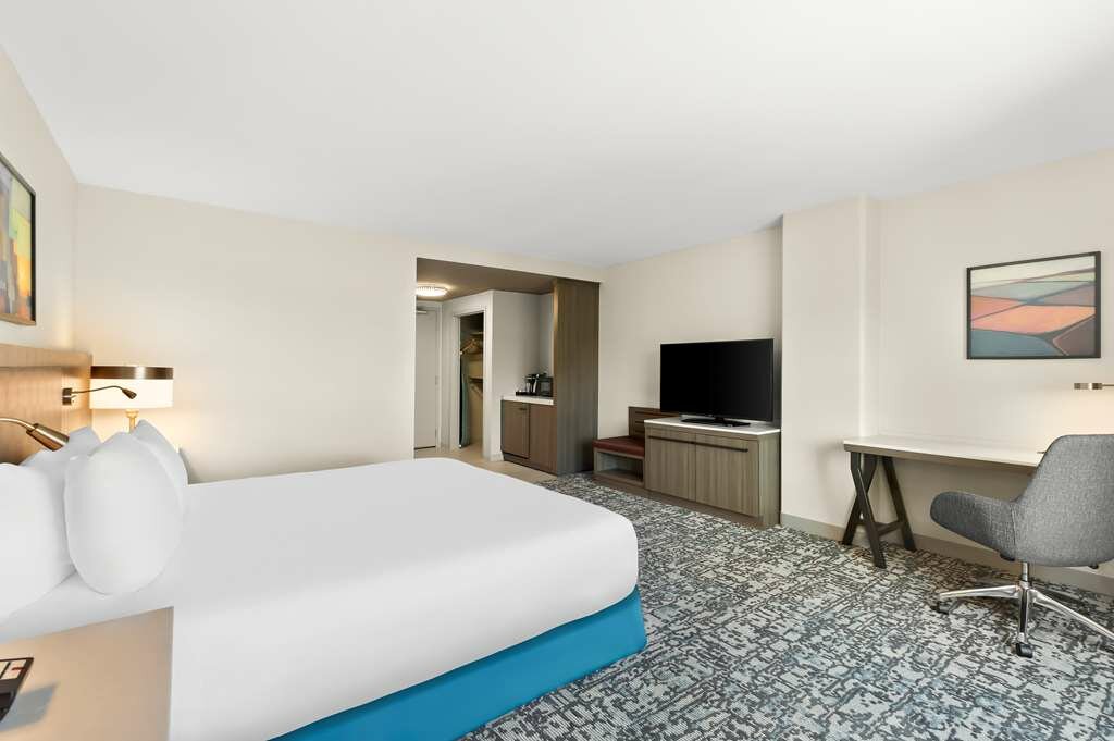 Фото Hilton Garden Inn San Mateo