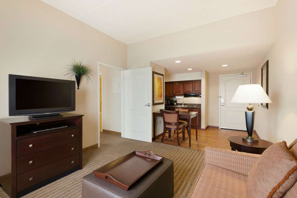 Фото Homewood Suites by Hilton Minneapolis/St. Paul-New Brighton