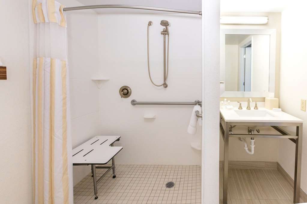 Фото Hilton Garden Inn Jacksonville Airport